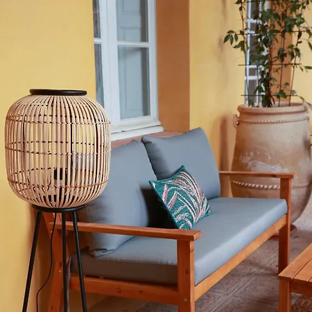 ベッド・アンド・ブレックファスト Maison Arcades 3 3*